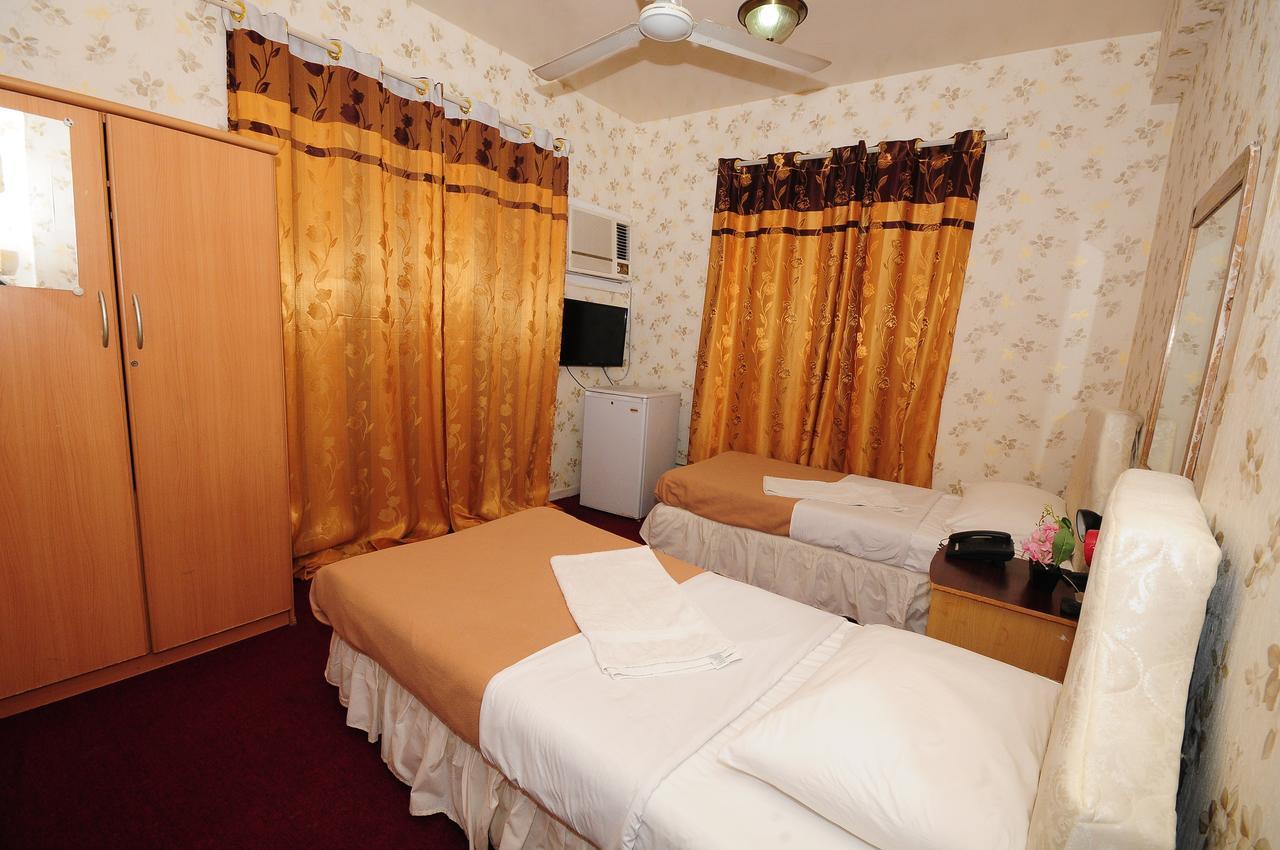 Al Qaid Hotel 두바이 외부 사진