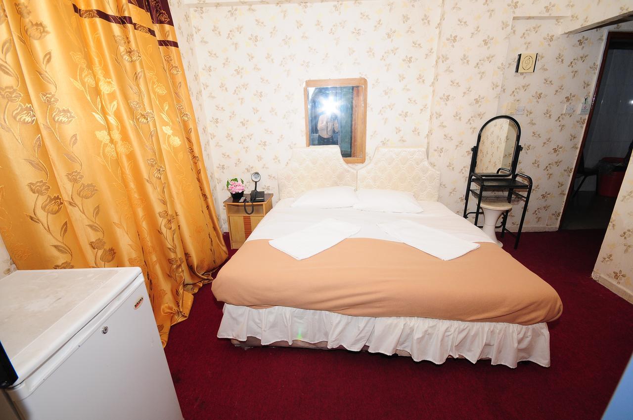 Al Qaid Hotel 두바이 외부 사진